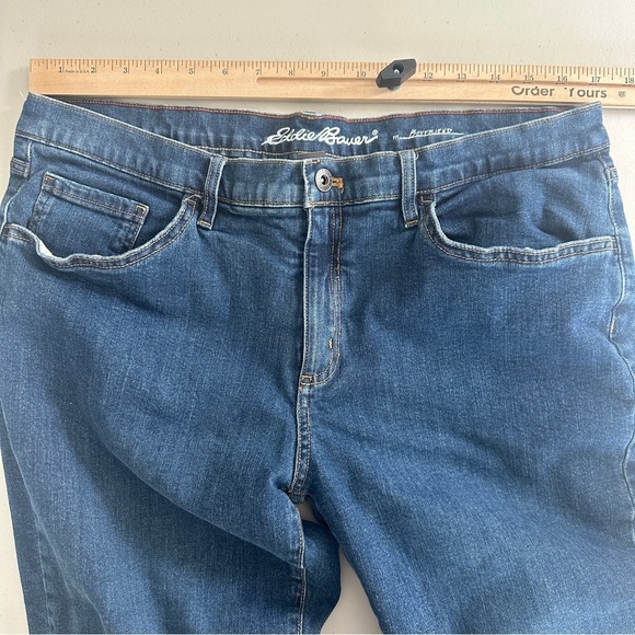 Eddie Bauer Jeans Womens 12 Flannel Lined Boyfriend Straight Leg Medium Wash - Picture 11 of 13